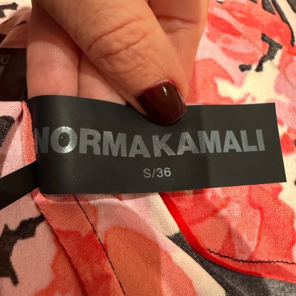 Norma Kamali Floral Kimono kaftan Robe size Small or 36 fits to a size large - Picture 8 of 12